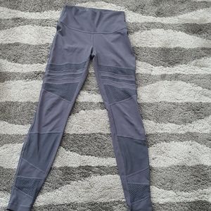 Lululemon grey leggings with mesh size 4